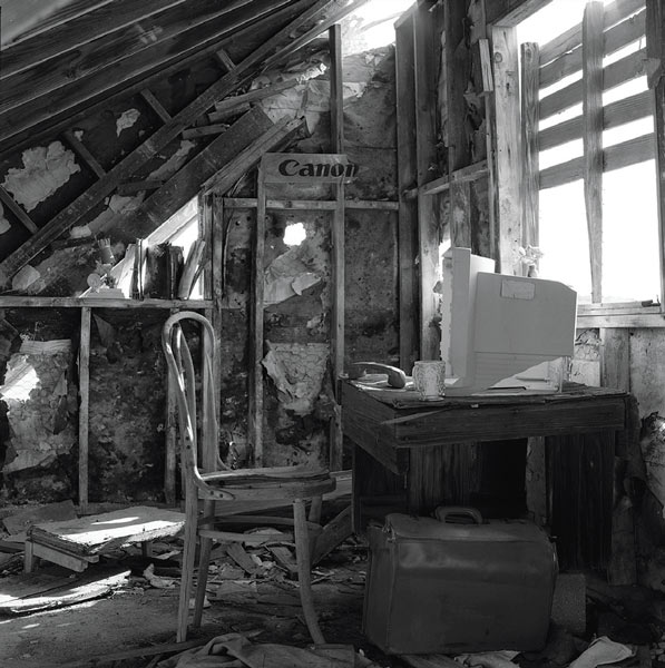 “쓰레기·집 오브제… 사라진 추억을 소환한다” 다운타운서 컨템포러리 갤러리 운영 에드가 김 작품세계
