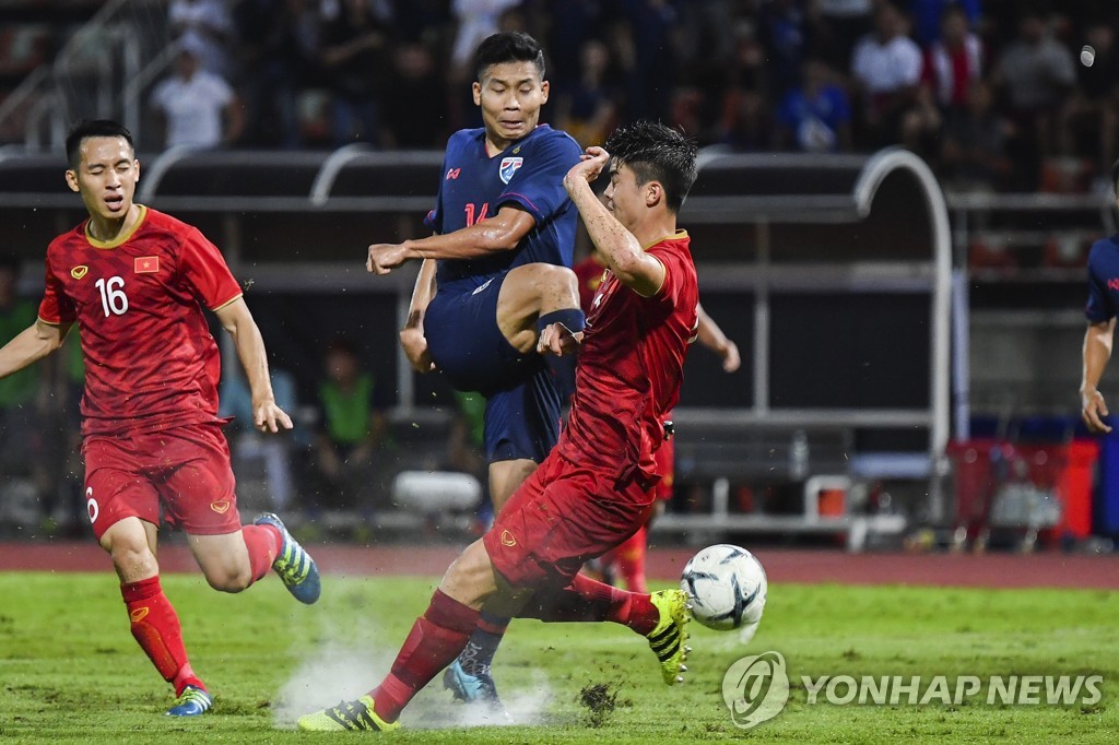 박항서의 베트남, 월드컵 예선 태국 원정서 0-0 무승부