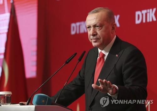 터키 에르도안 “시리아 북동부 모든 테러리스트 제거할 것”