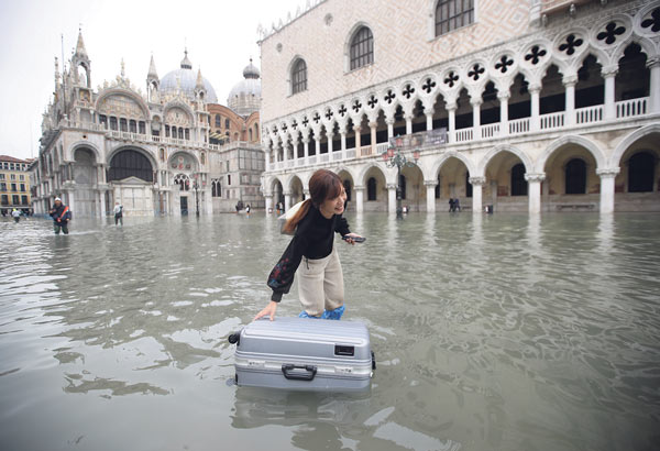 베네치아 53년 만의 최악 물난리