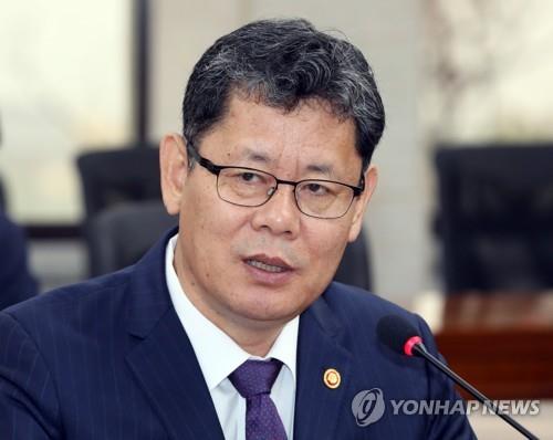 김연철 통일장관 “북미 협상환경 조성 위해 노력”