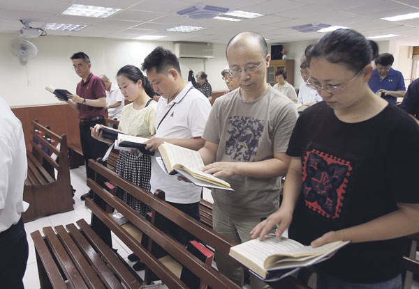 중국 정부, 교회 출입 때 안면인식·지문스캔