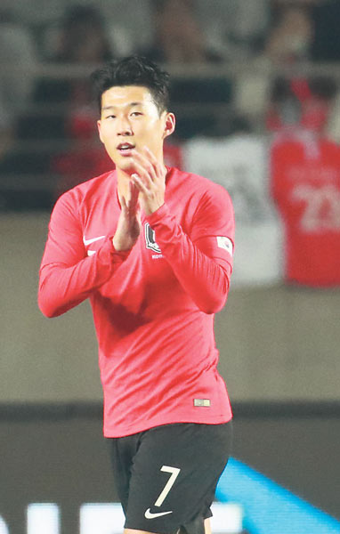손흥민, AFC ‘국제선수상’ 3번째 수상