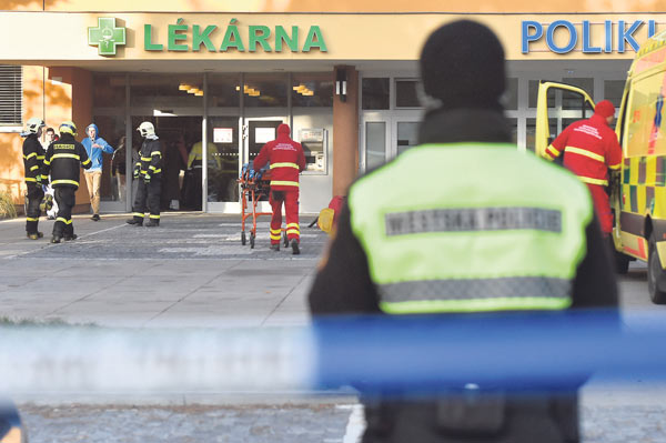 체코 병원서 총격으로 6명 사망
