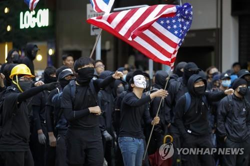 ‘국제 이슈화 막아라’ 해외주재 中대사들 홍콩시위 여론전