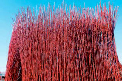 붉은 대나무가 반기는‘젊은달와이파크’…핑크빛 짙은 ‘장항역 도시탐험카페’