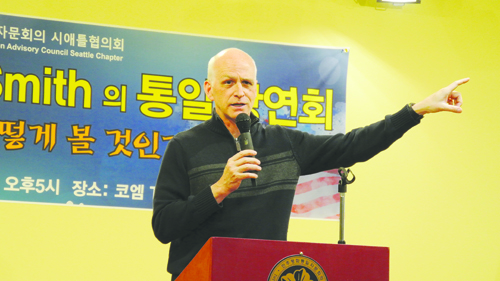 아담스미스 의원, “한국 방위비 폭증 반대”