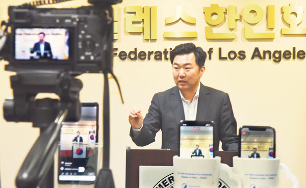 “한국 진단키트 들어와 주말부터 검사 확대”