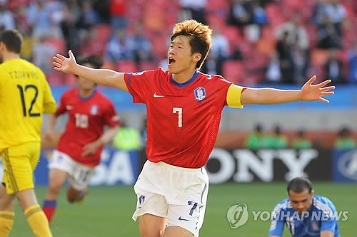 박지성, AFC 전문가·팬 선정 ‘아시아 월드컵 영웅’ 1위