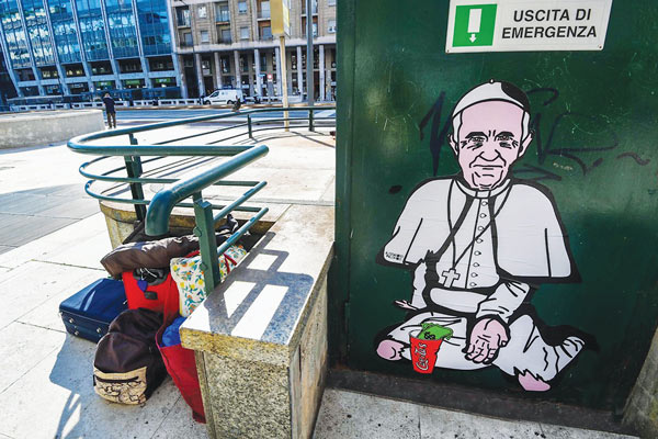 ‘구걸하는 교황 벽화’ 이탈리아 밀라노에 등장