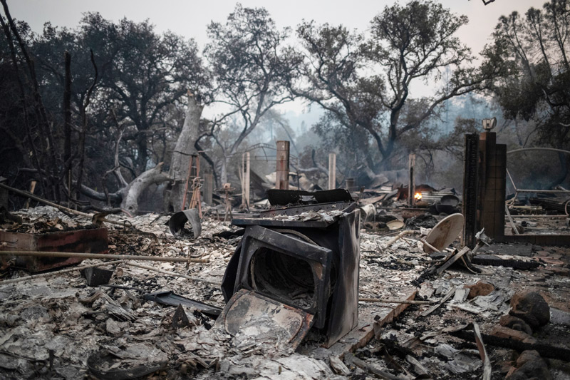 캘리포니아 산불 규모 역대 최대…남한 면적 16% 불타