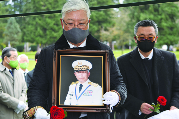 코로나 속 故 박남표 장군 장례식 엄수