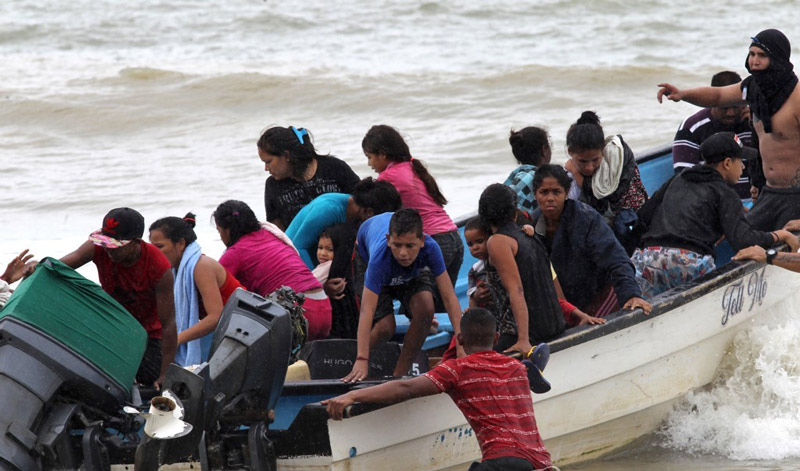 바다 건너 트리니다드 가려던 베네수엘라 이민자 20명 익사