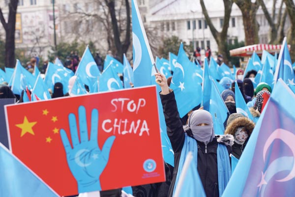 [글로벌 이슈] ‘신장 인권탄압’ 반박하는 중국의 내로남불 3가지