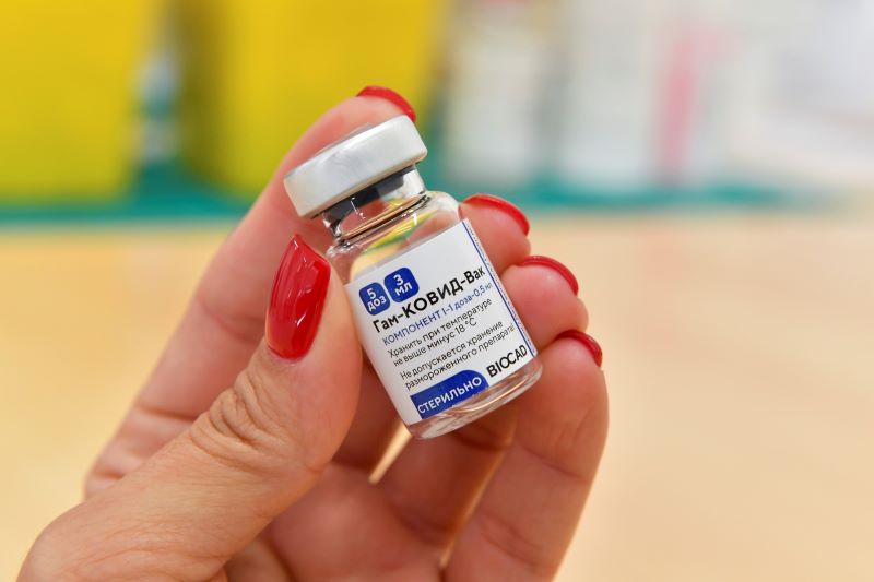 “러시아 개발 세번째 코로나19 백신 ‘코비박’, 변이에도 효과”