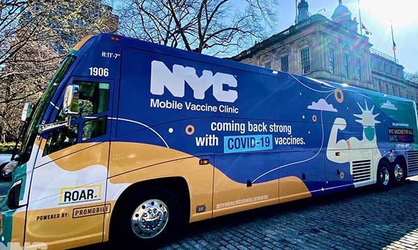 뉴욕시, 찾아가는 모바일 백신 버스 운영