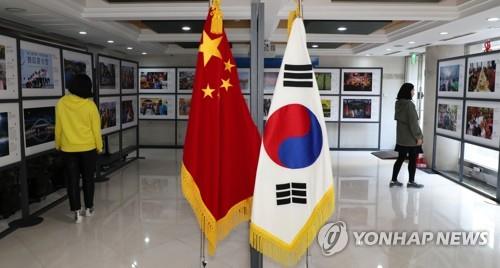 “한국인 83%, 중국은 안보 위협…호감도 북·일과 비슷”