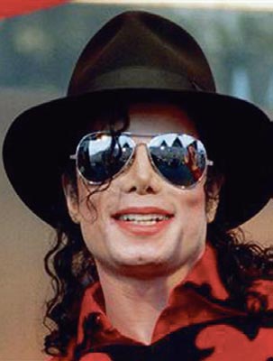 “마이클 잭슨 초상권 가치는 415만 달러”
