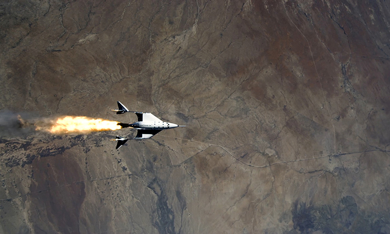 우주 관광에 한 걸음 더…버진 갤럭틱, 세 번째 시험비행 성공