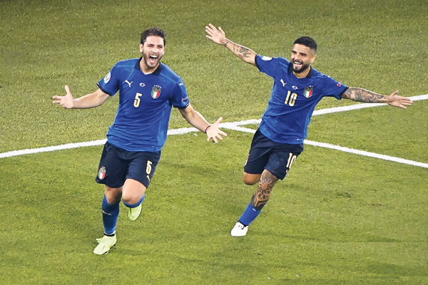 이탈리아, 스위스도 3-0 완파… 유로2020 첫 16강행 확정