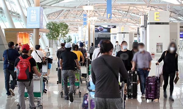 자가격리 면제에 한국행 항공권 문의‘폭주’