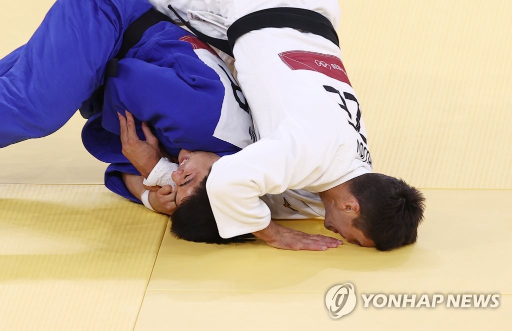 한국 양궁, 남자 단체전도 金 명중…유도 안창림 동메달