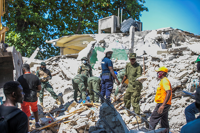아이티 강진 피해 ‘눈덩이’…1천297명 사망·수천명 부상
