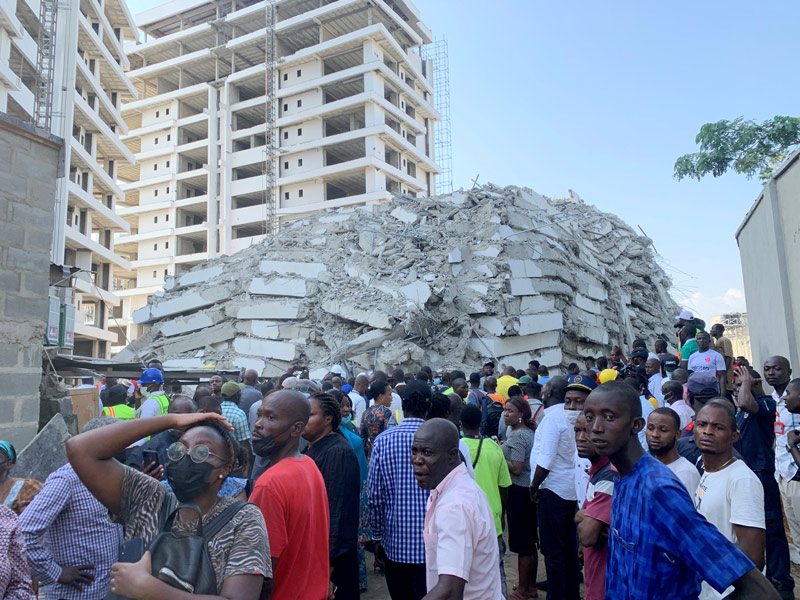 나이지리아서 공사 중이던 21층 건물 붕괴… “수십명 사상”