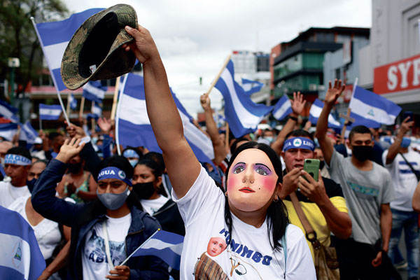 ‘오르테가 독재정권’ 벼르는 국제사회…니카라과 앞날 안갯속