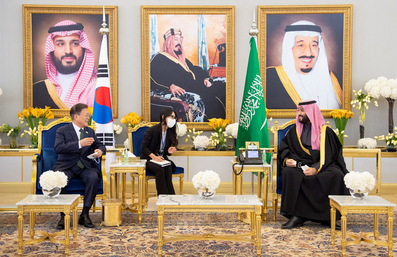 문대통령 “사우디 ‘넷제로’에 기여 희망” 왕세자 “노하우 공유 바라”