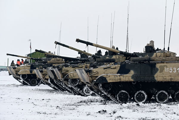 푸틴, 우크라에 결국 군 진입 명령