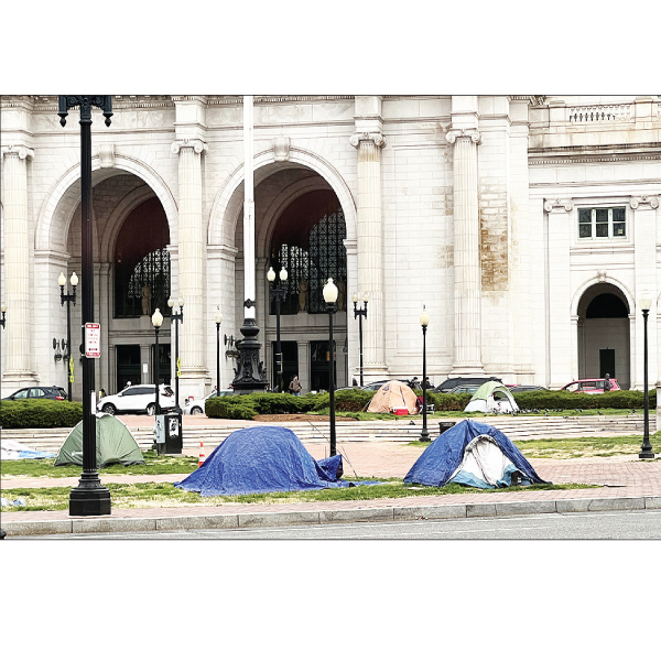 DC 노숙자 텐트촌 폐쇄 실효성 의문