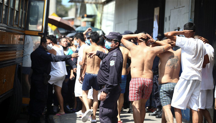 ‘갱단과의 전쟁’ 엘살바도르, 9일만에 조직원 5천700여명 체포