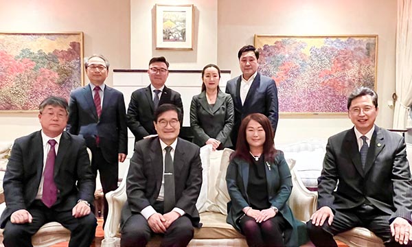 미동북부한인회연합회  총영사관 방문 차세대 리더십 포럼 논의
