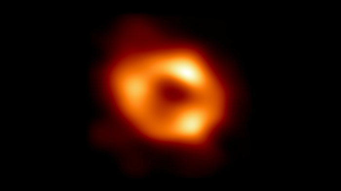 우리은하 블랙홀 이미지 첫 포착…과학사에 남을 ‘성과’