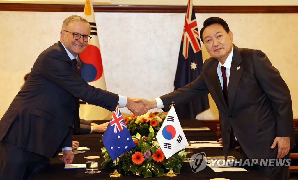 尹, 호주 총리와 회담…”양국 모두 새 정부, 긴밀 협력 기대”