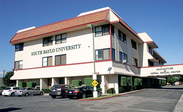 [South Baylo University] ‘동양 의학의 치유에 관심 있는 예비 학생 대상 특별 공모전’
