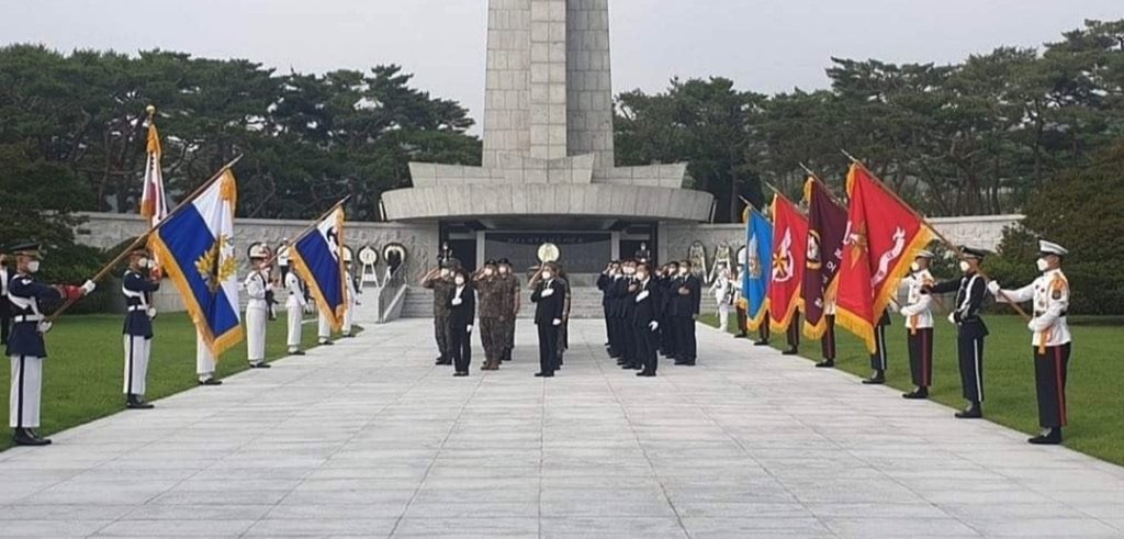 ‘해병대旗’ 정식 ‘군기’로 인정받는다…국방부, 군기령 개정