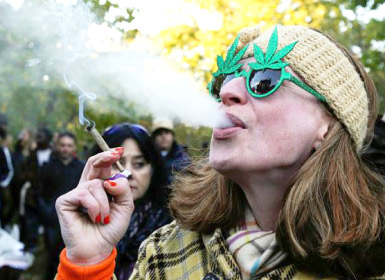 미 성인 89%“마리화나 합법화 지지”