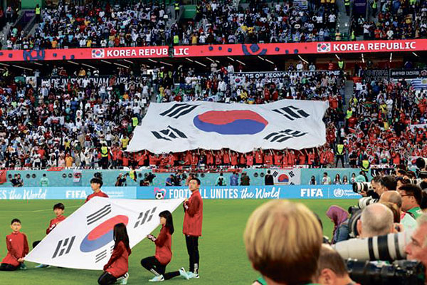 가장 목청 높여 응원한 나라는 한국