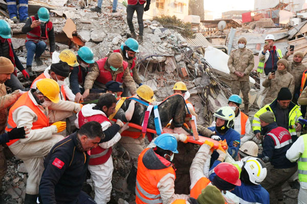 지진 사망자 4만명 육박…튀르키예 역사상 최악 인명 피해