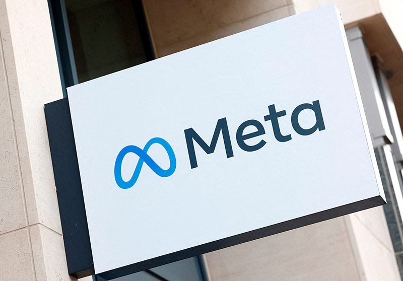 저커버그 메타 CEO “인공지능 기반 언어 모델 출시”