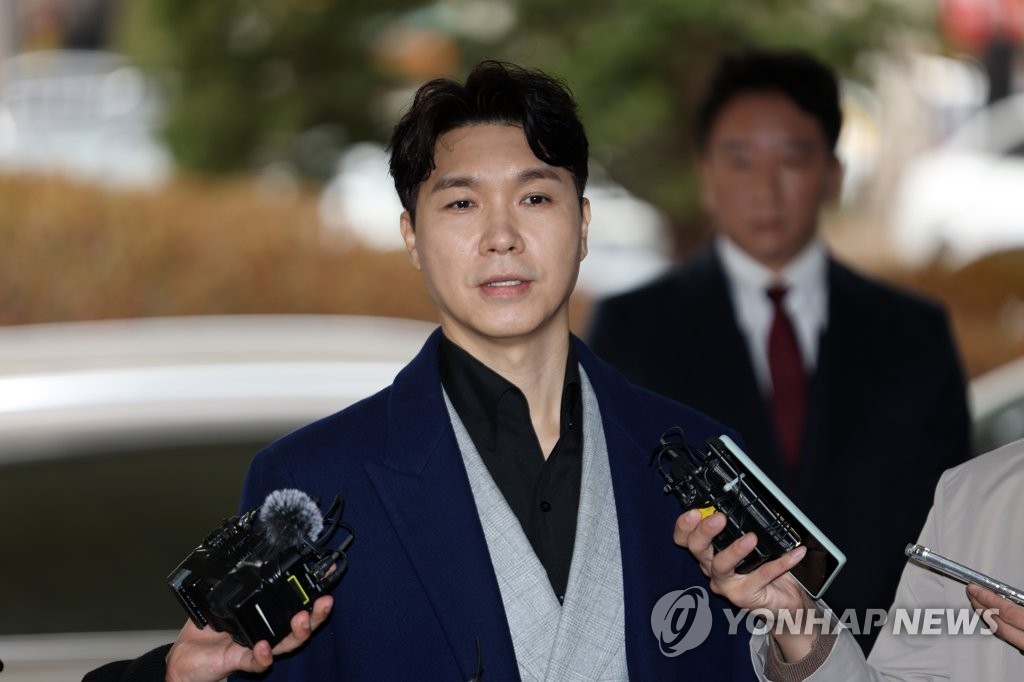 “박수홍 친형 4월 구속 만기..형수 20년 지기 증인 가능성” 경악