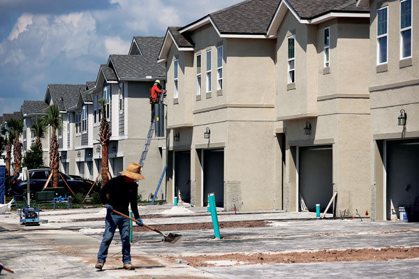 거래량 줄고 가격 하락…거주용 부동산 시장 ‘급랭’