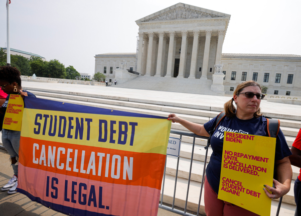 대법원, 학자금대출 탕감정책 제동…바이든 “헌법 잘못 해석”