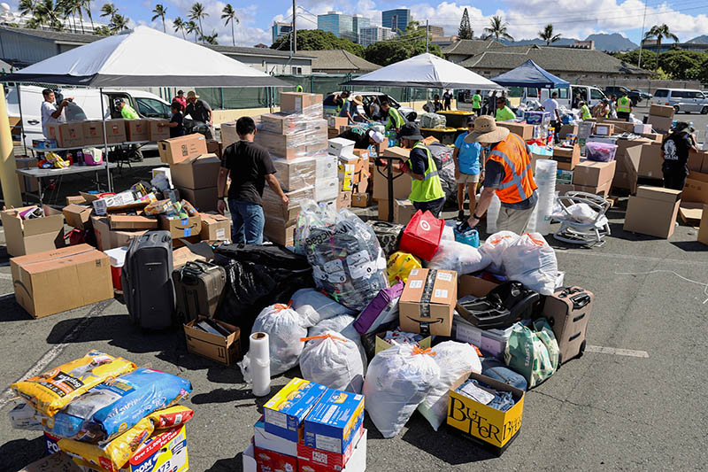 “정부는 어딨나” 하와이 산불 피해 주민들 늦장 지원에 ‘분통’