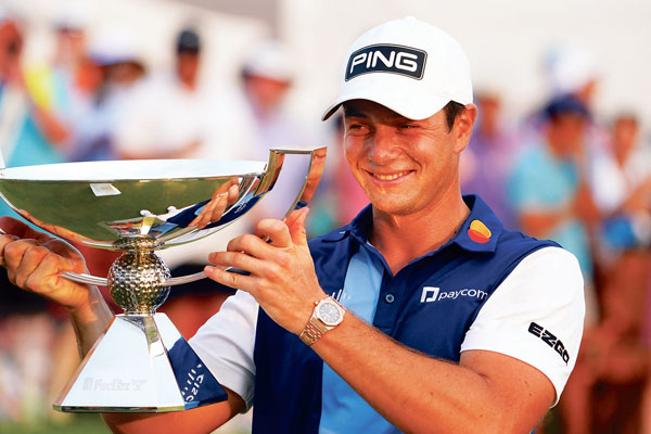 호블란, PGA 투어 최종전 우승·페덱스컵 왕좌
