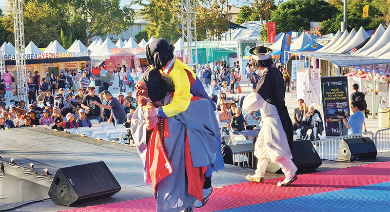 “코리아타운은 축제중”… LA한인축제 열기 고조
