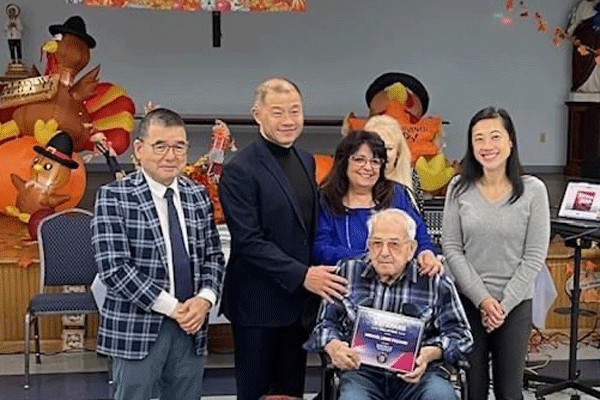 플러싱 거주 100세 참전용사 ‘뉴욕주상원 재향군인 명예의 전당’에 헌액
