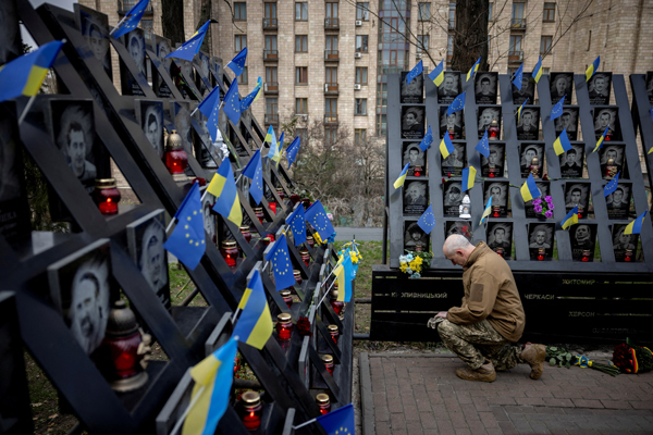 유엔 “우크라 민간인 사망 1만명 넘어…절반이 후방서 발생”